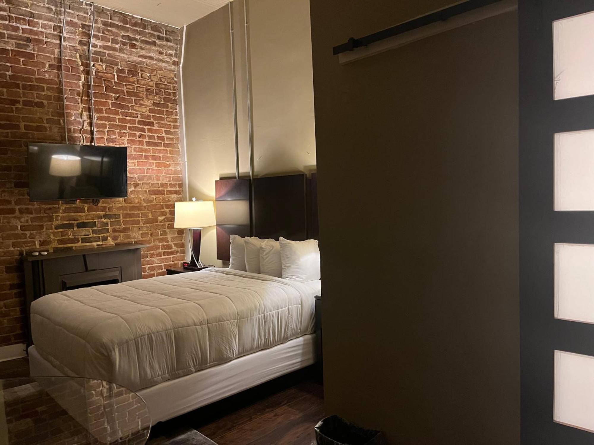 The Skylight Hotel Greenville Exterior foto